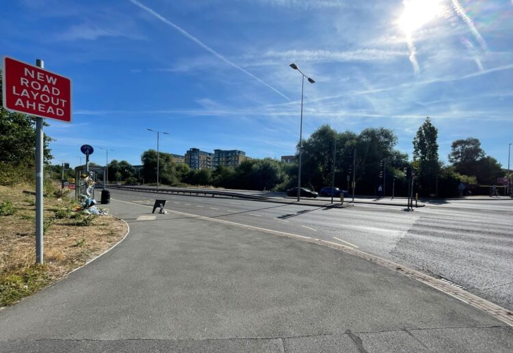 The bus stop at the junction for Kennet Island and Island Road along the A33 in Whitley. Credit: James Aldridge, Local Democracy Reporting Service