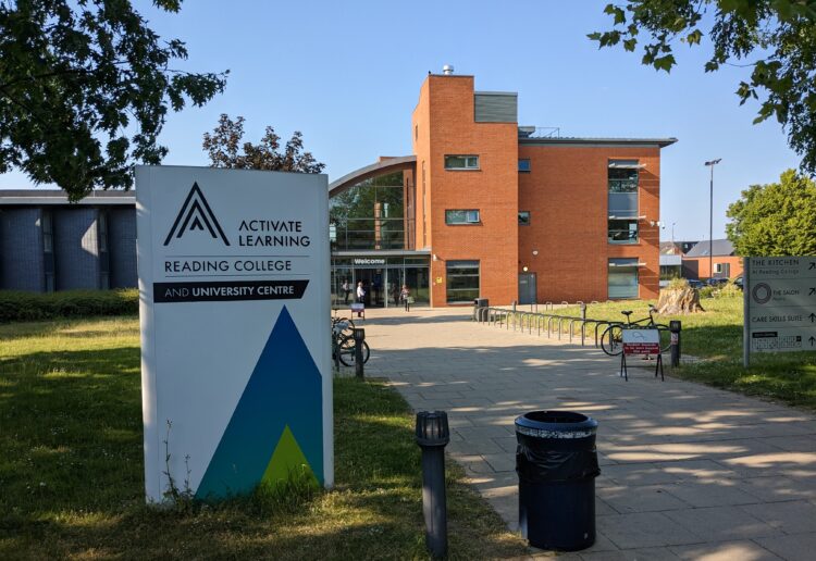 Reading College