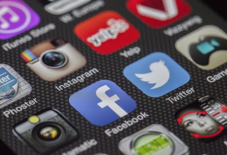 Social media Picture: Pixabay