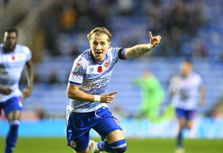 Reading FC, Charlie Savage