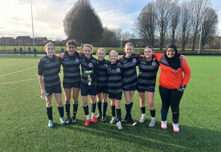 Maiden Erlegh Girls team