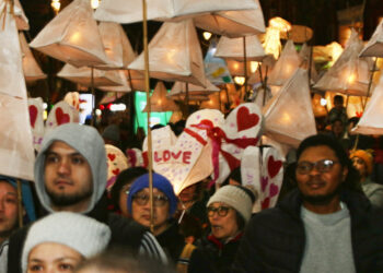 IN PICTURES: Glow Lights Up Reading as hundreds turn out for spectacular lantern parade