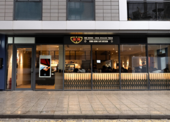 Chinese café and kitchen opens in Reading town centre