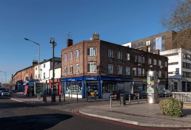 Shillingford House in Oxford Road, Reading, which currently contains four retail units and four flats. Credit: Colony Architects