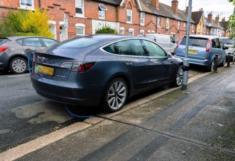 Households without off-street parking can now take advantage of an offer which will allow them to charge their electric vehicles (EVs) on their roads.