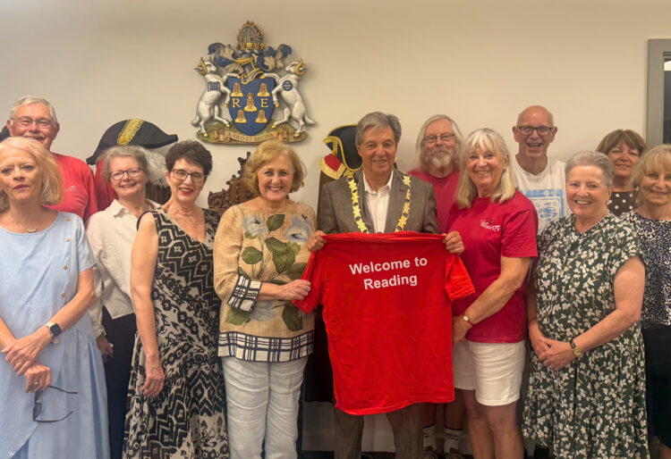 Reading Welcome Ambassadors and REDA celebrated five years of the scheme with tea and cake with the Mayor of Reading, Councillor Paul Gittings. Picture: REDA