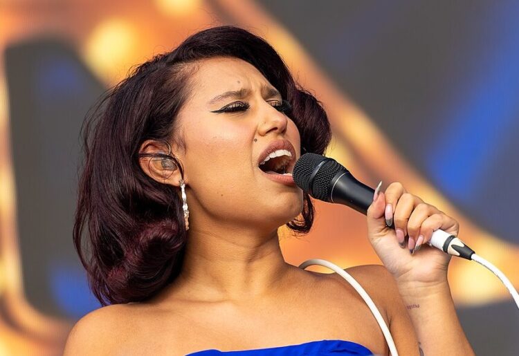 RAYE Picture: Raph_PH, Wikimedia Commons